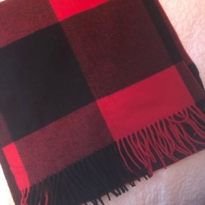 Buffalo Plaid Fringe Scarf